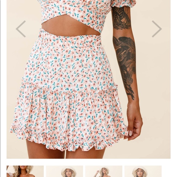 Two piece set - Picture 3 of 4